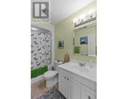 160 Main Road thumbnail 17