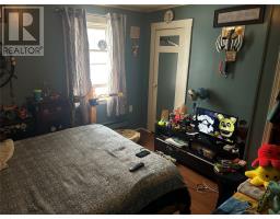 3-5 Roan Street thumbnail 6