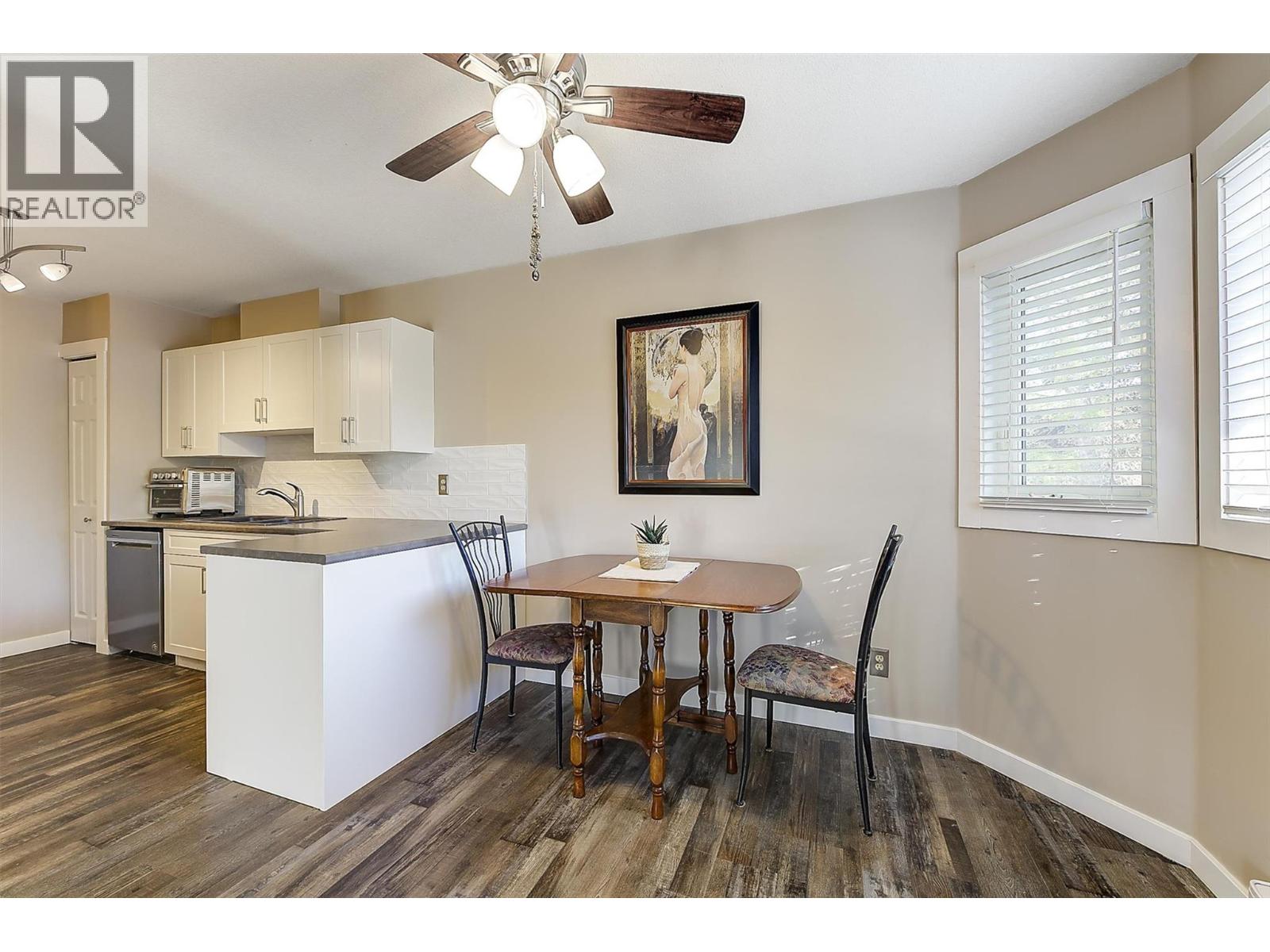 #216 3842 Gordon Drive - 5