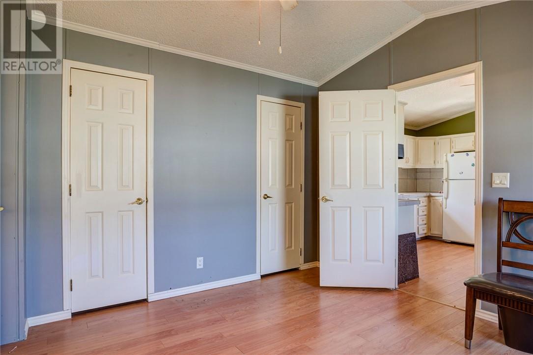 76 Corbin Avenue - 19