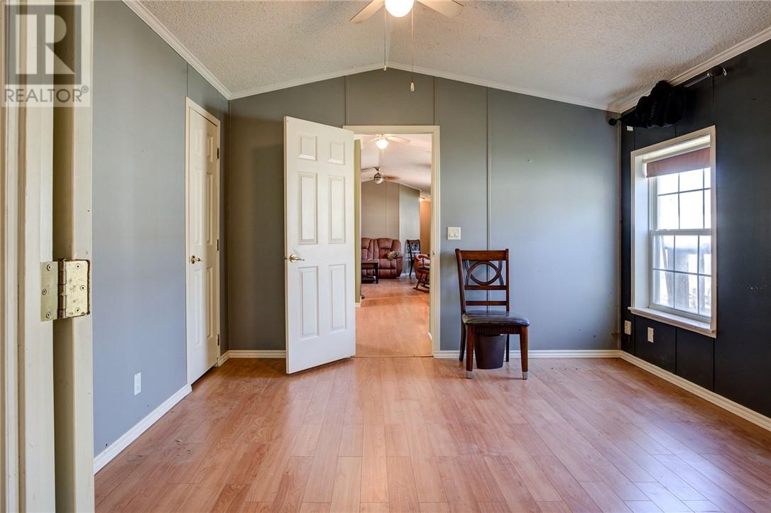 76 Corbin Avenue - 20