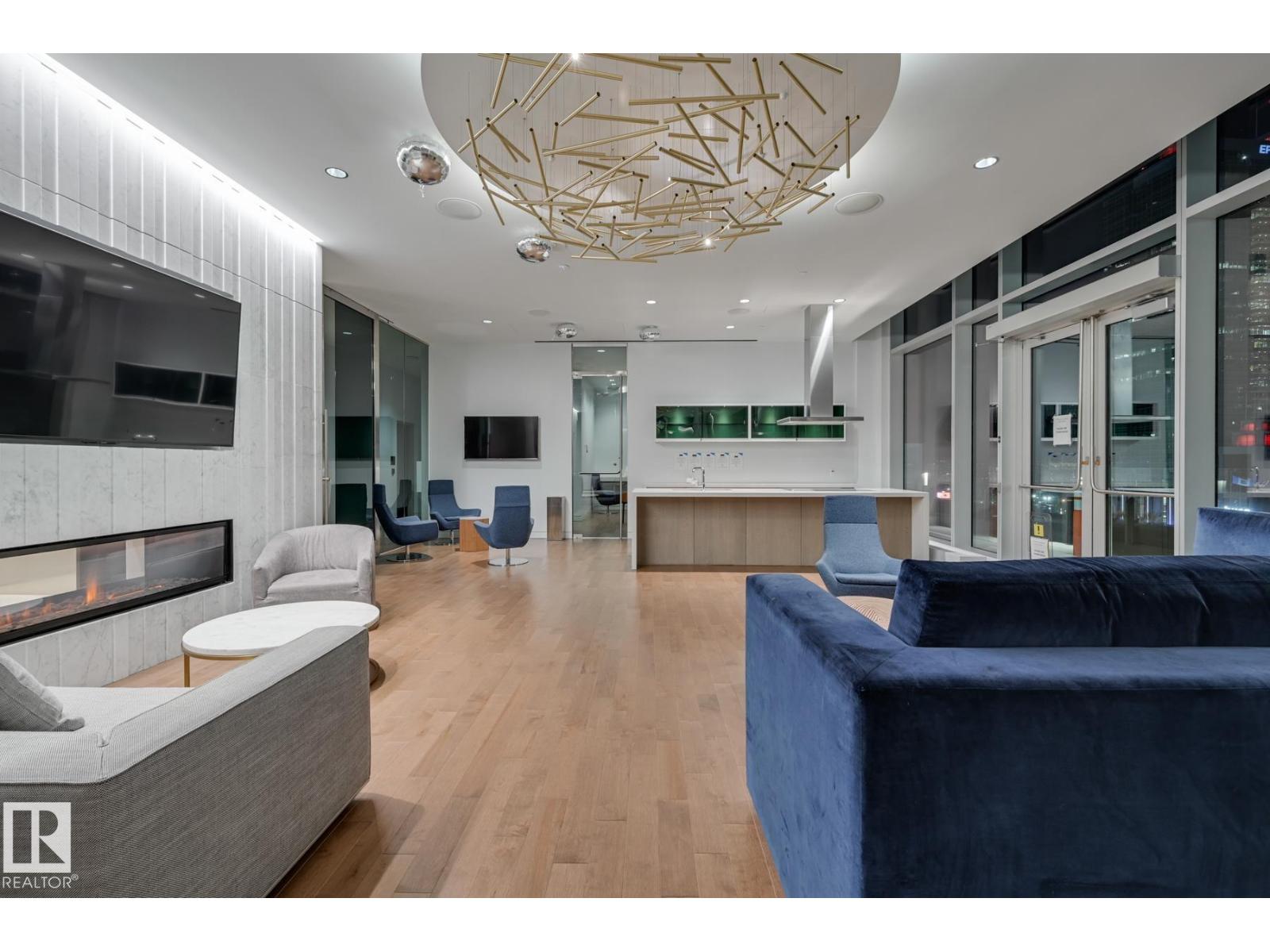 2303 10360 102 Street NW
