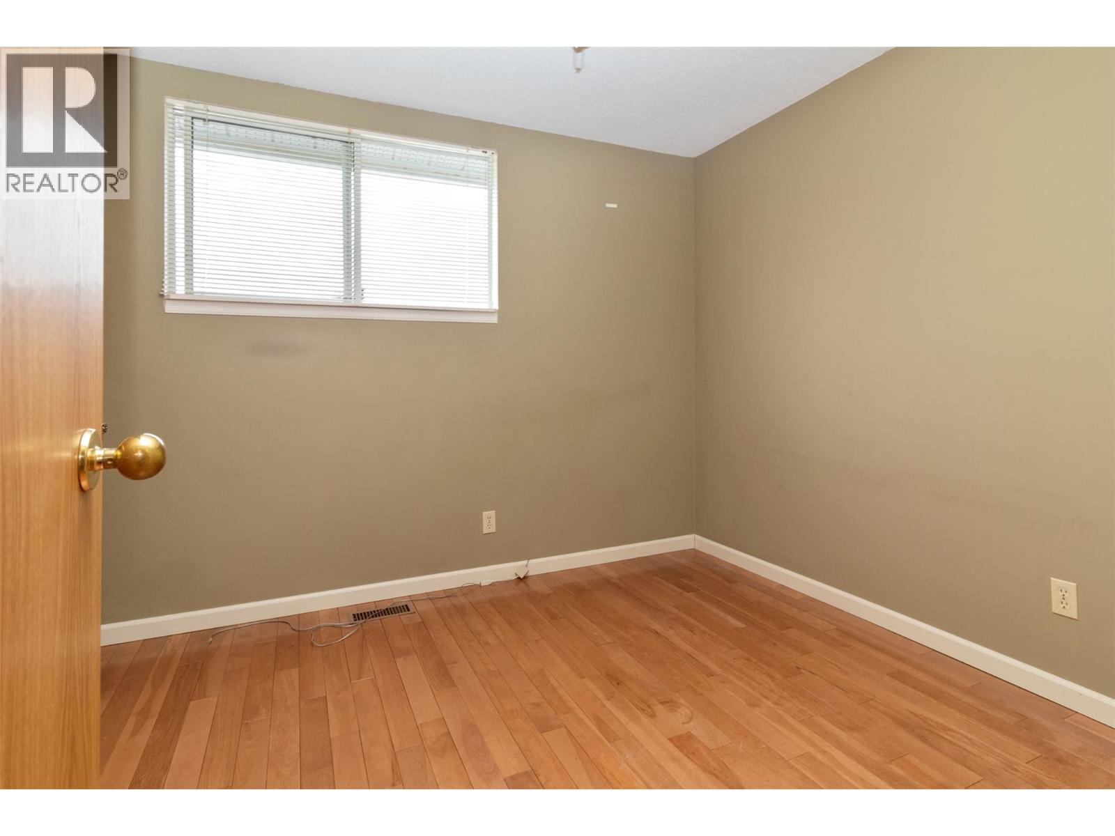 1171 Lawson Avenue, Kelowna