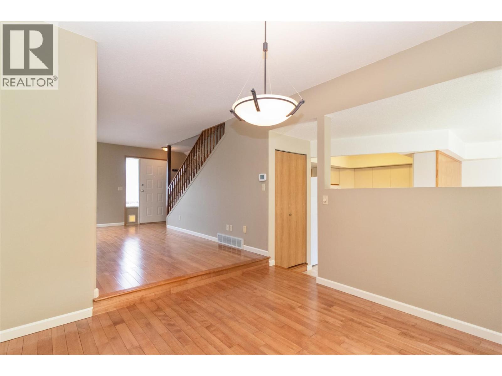 1171 Lawson Avenue, Kelowna