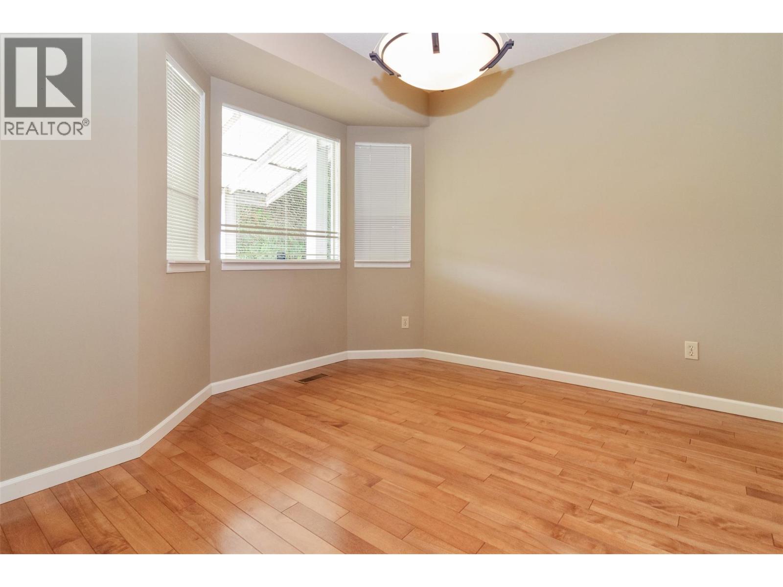 1171 Lawson Avenue, Kelowna
