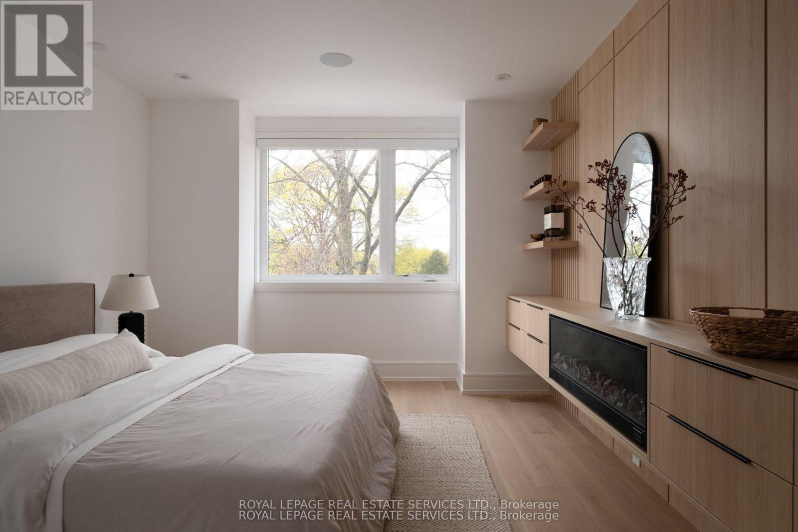 237 BEDFORD PARK AVENUE - 16