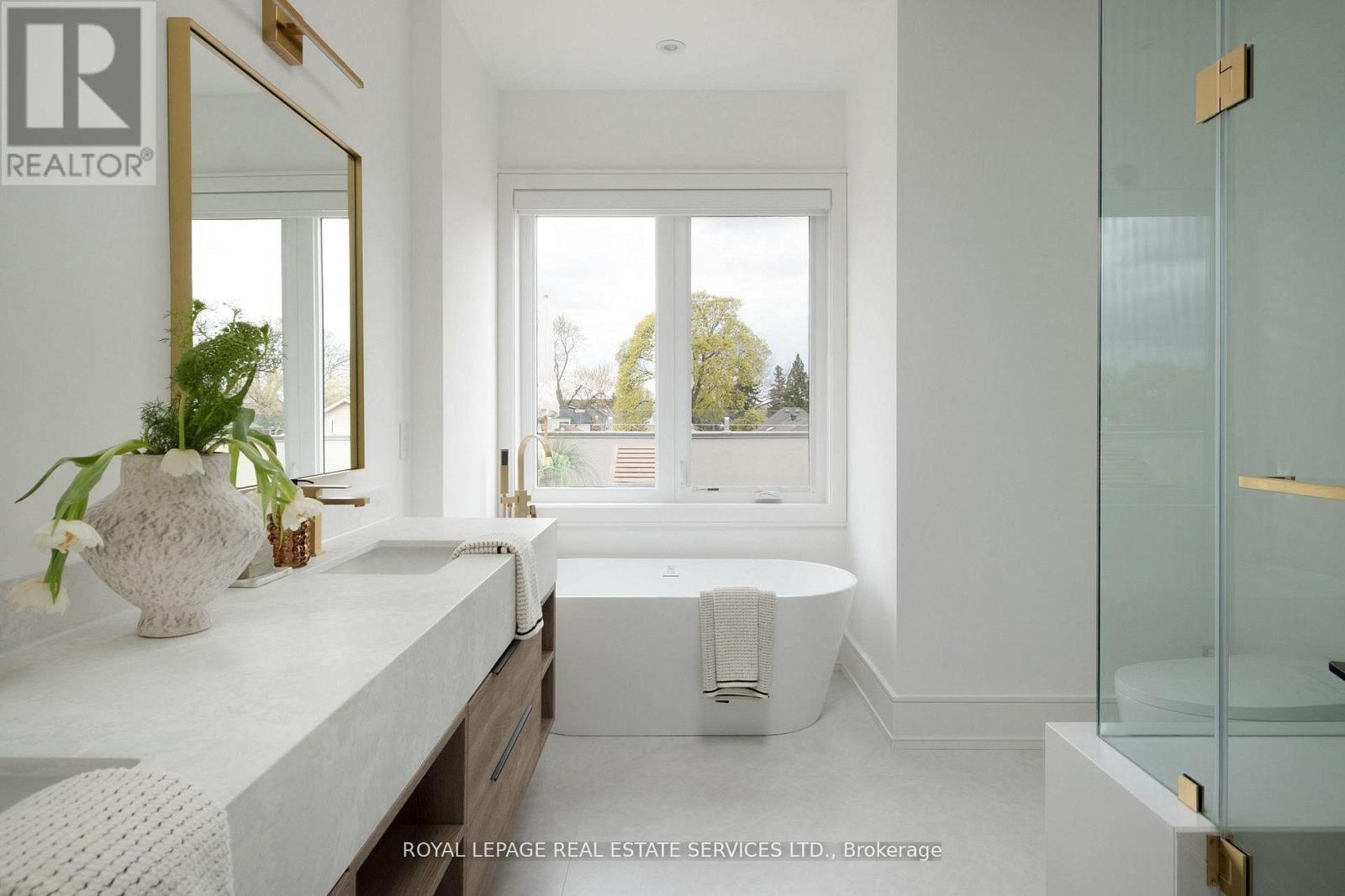 237 BEDFORD PARK AVENUE - 21