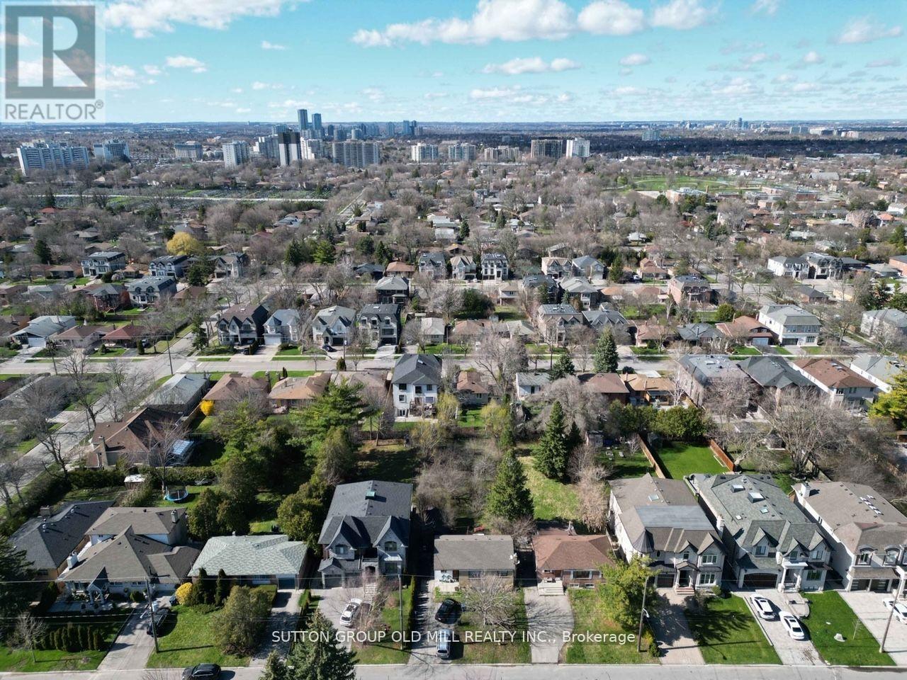 96 CAINES AVENUE - 6