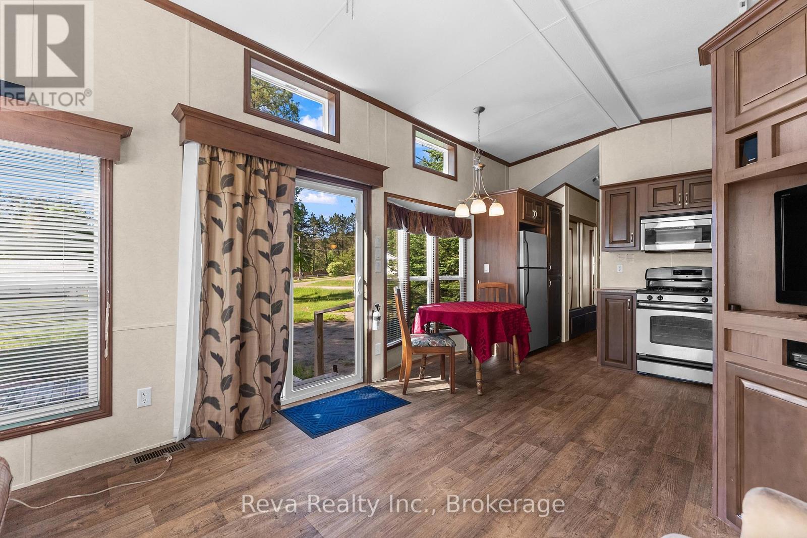38 BOULTER LAKE ROAD - 26