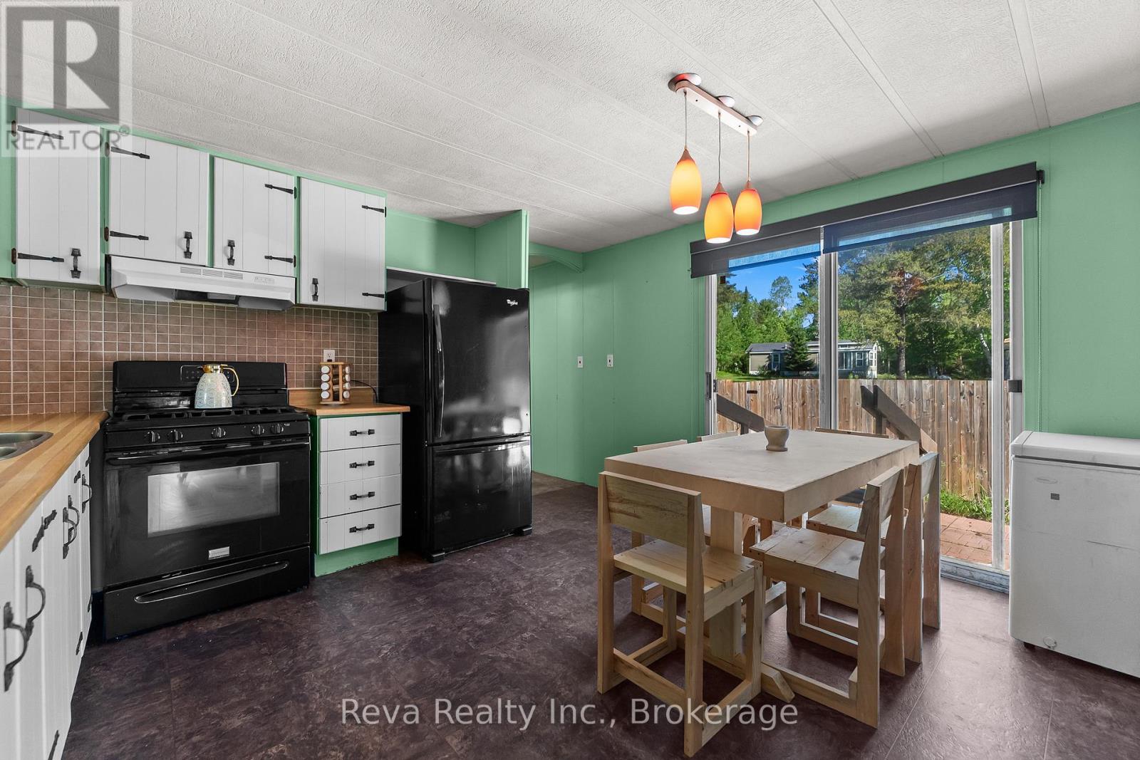 38 BOULTER LAKE ROAD - 4