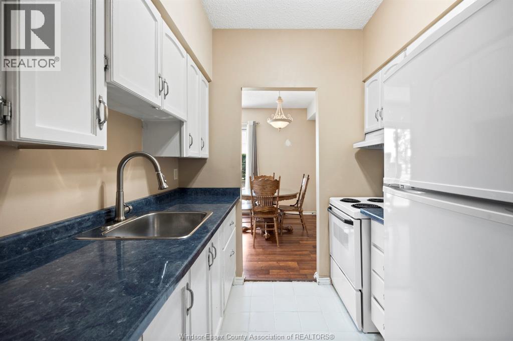 #108E 9099 Riverside DRIVE East - 16