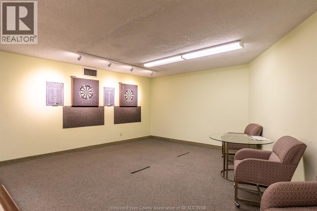 #108E 9099 Riverside DRIVE East - 30