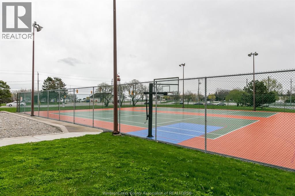 #108E 9099 Riverside DRIVE East - 38