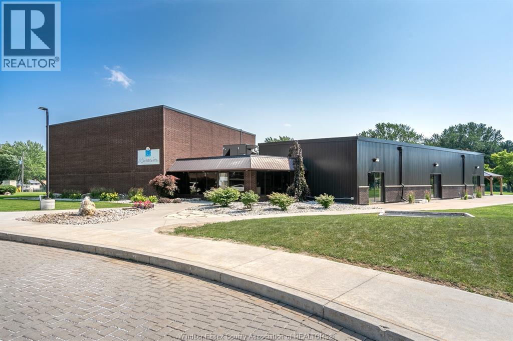 #108E 9099 Riverside DRIVE East - 34