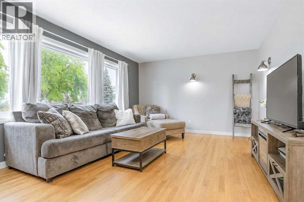 11 Blazier Park Street E - photo 3