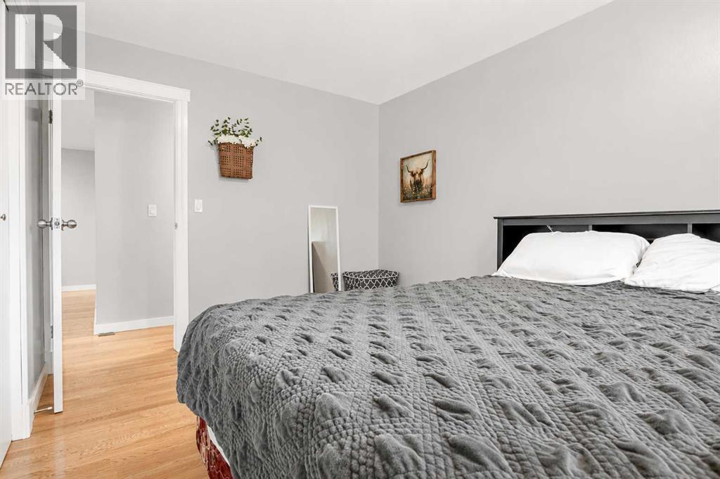 11 Blazier Park Street E — photo 27