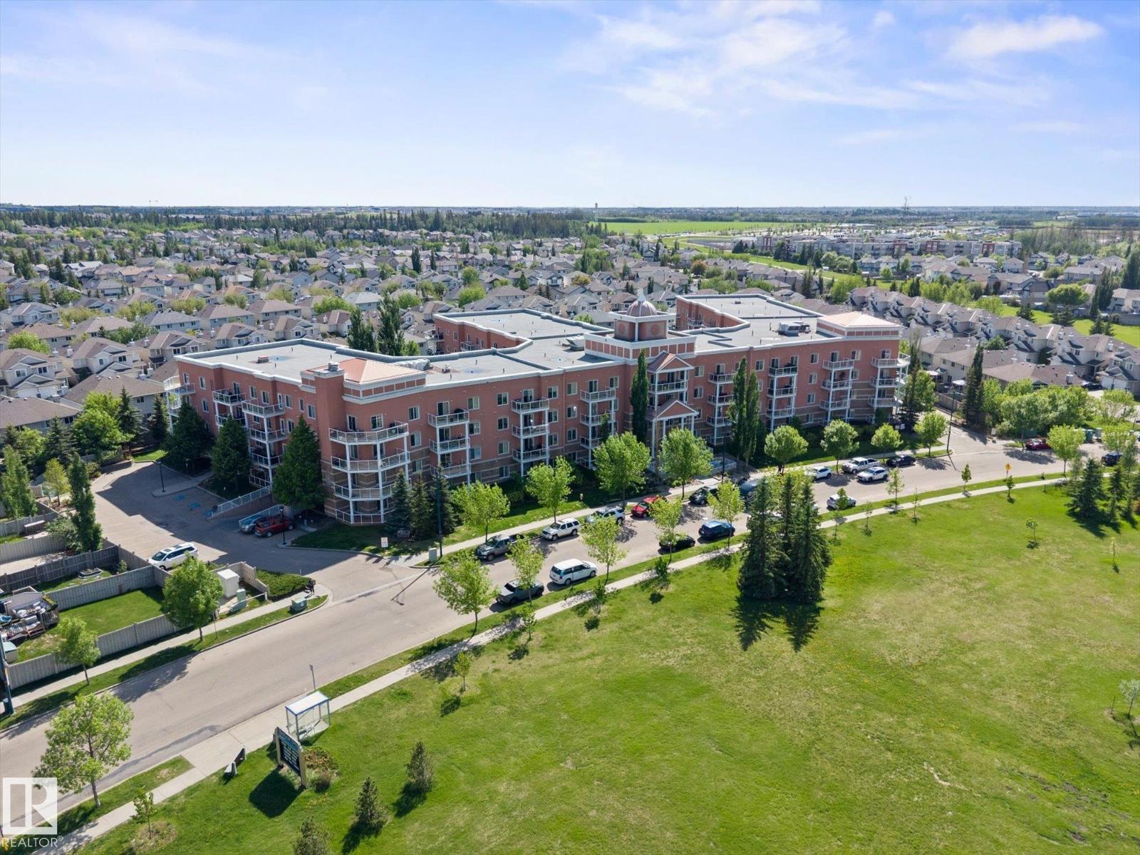 #126 263 MACEWAN RD SW - photo 3