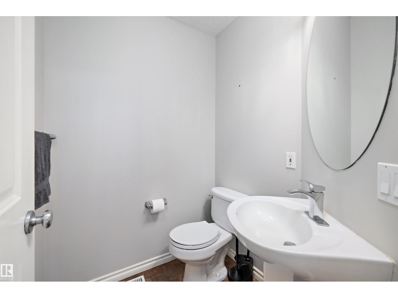 205 MACEWAN RD SW — photo 21