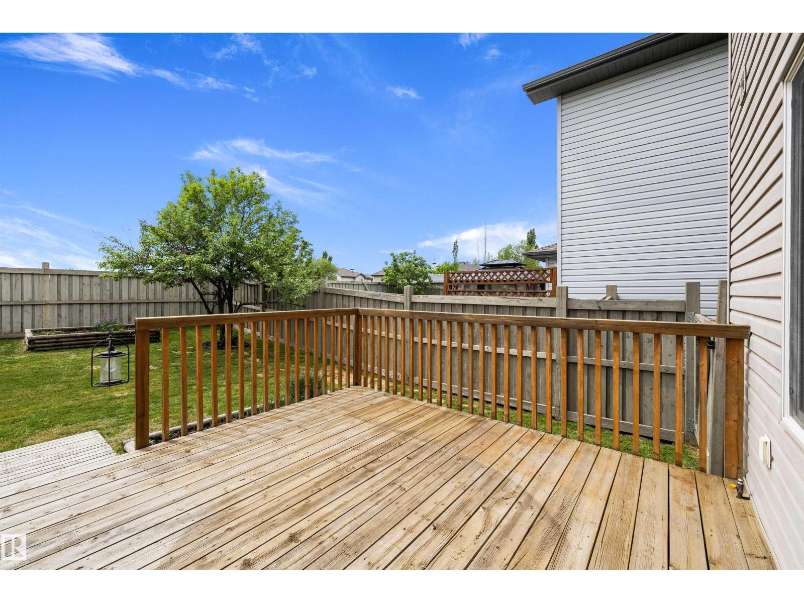 205 MACEWAN RD SW — photo 46
