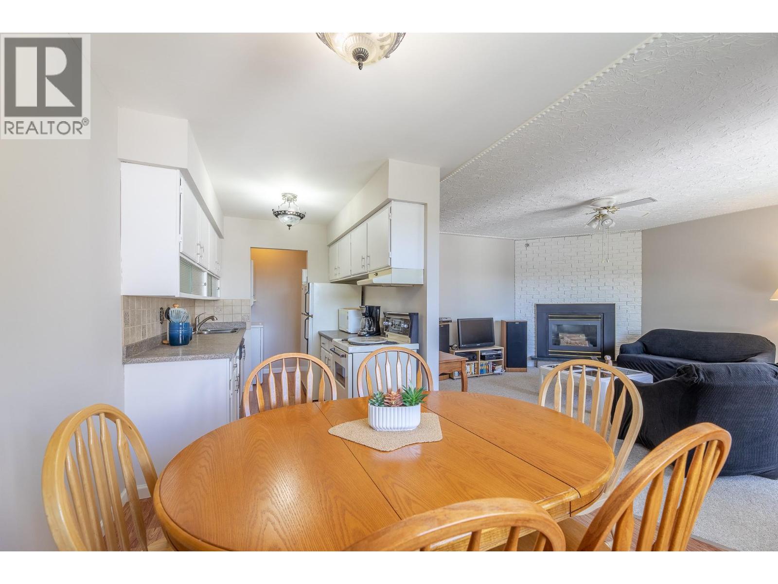 #203 22 Abbott Street - 5