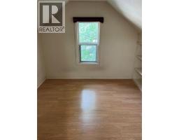 Living room - 264 Old Rossland Avenue, Trail, BC V1R3M7 Photo 9