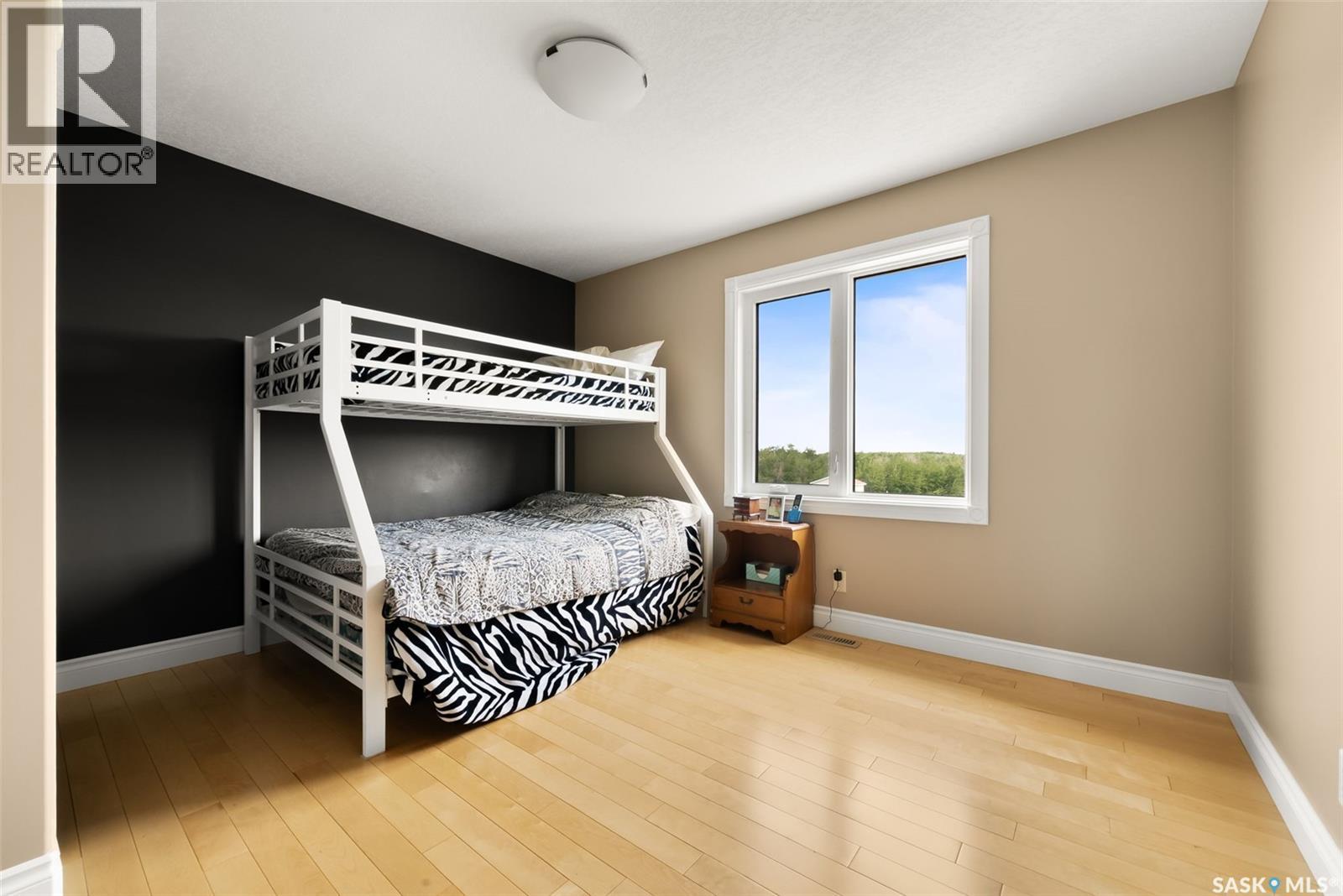 280 Hanley CRESCENT - 34
