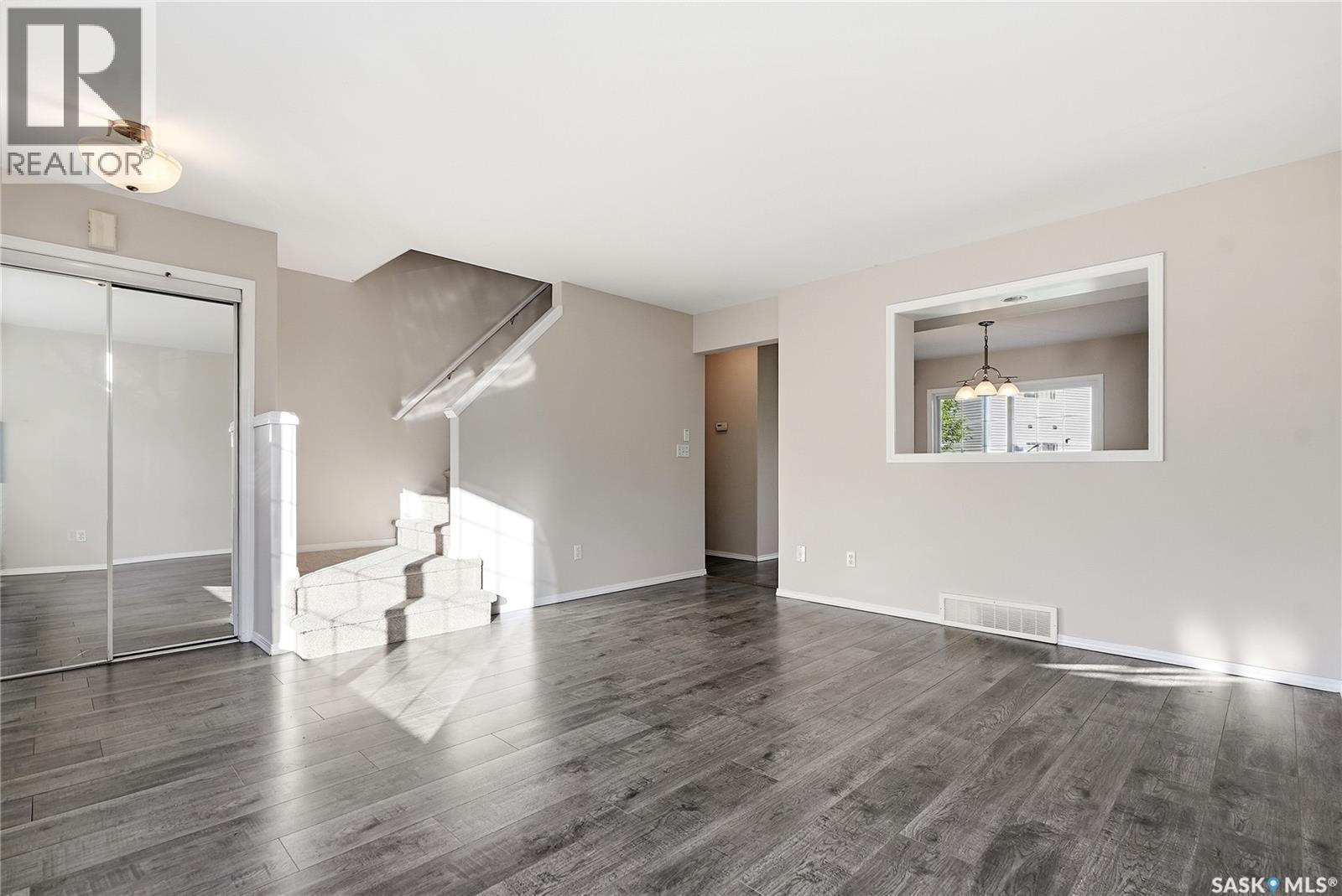 203 670 Kenderdine ROAD — photo 6