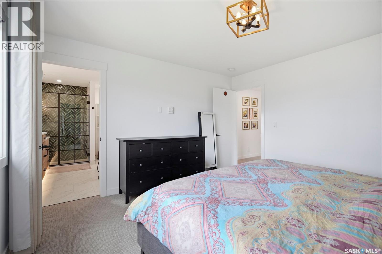 302 Chelsom MANOR — photo 18