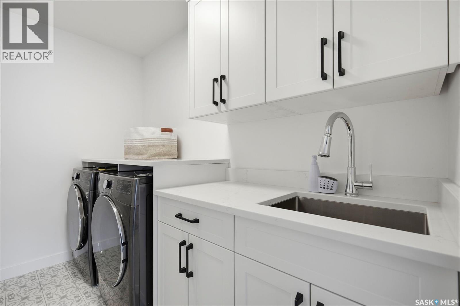 302 Chelsom MANOR — photo 23