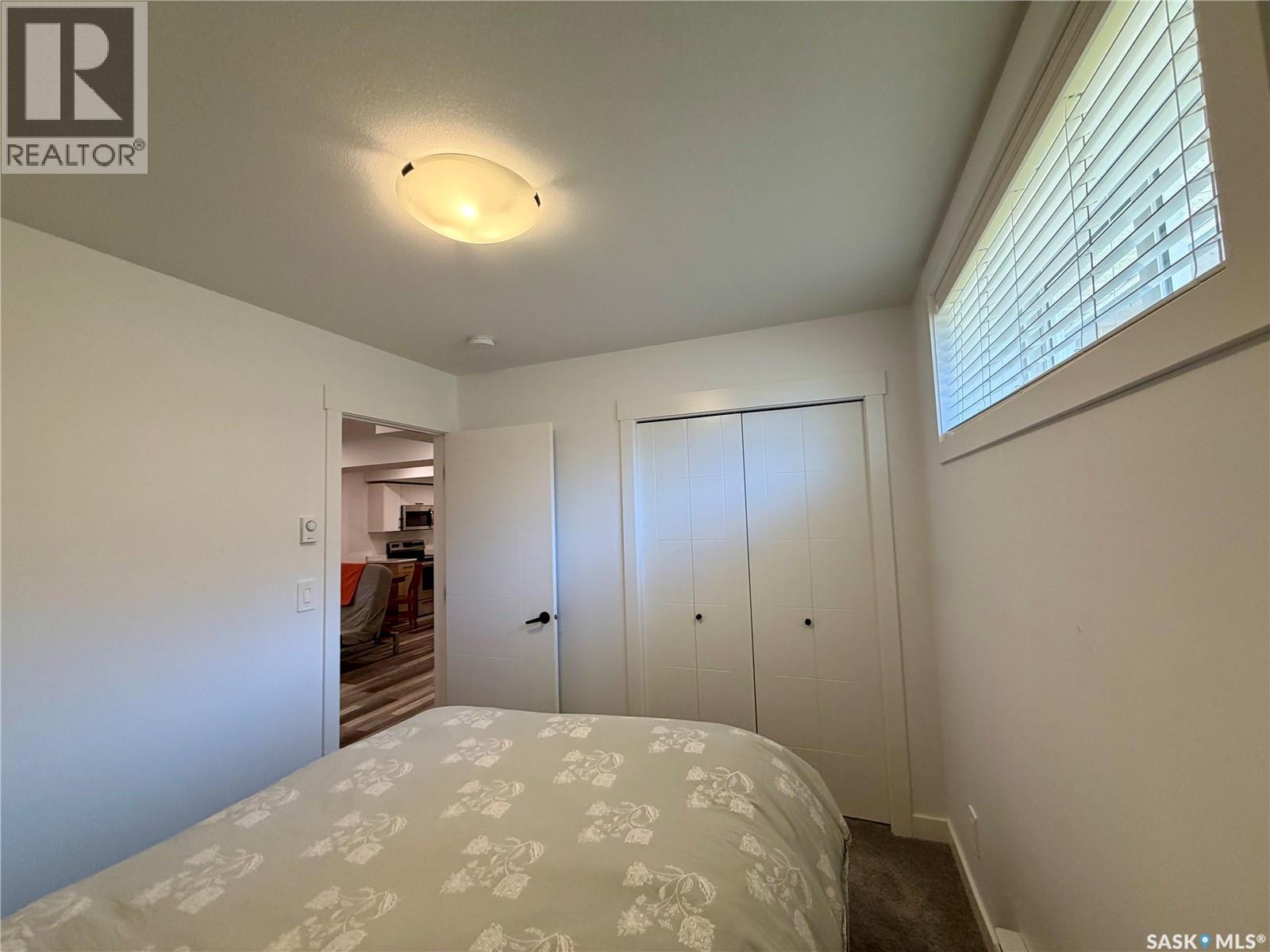 302 Chelsom MANOR — photo 37