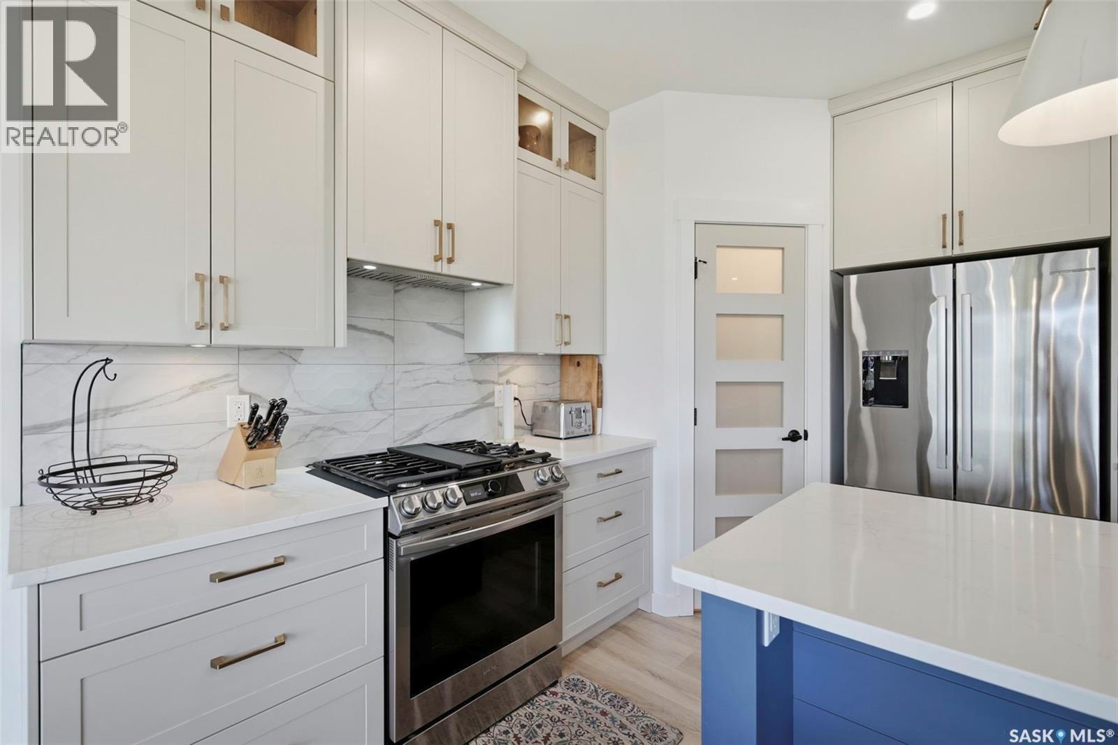 302 Chelsom MANOR - photo 5