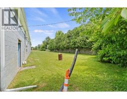 203 Sinasac Street East, Harrow, ON N0R1G0 Photo 12