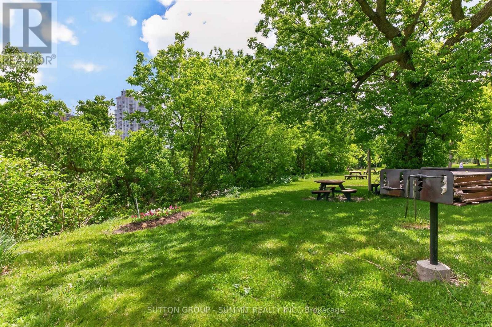 #1606 1535 LAKESHORE ROAD E - 39