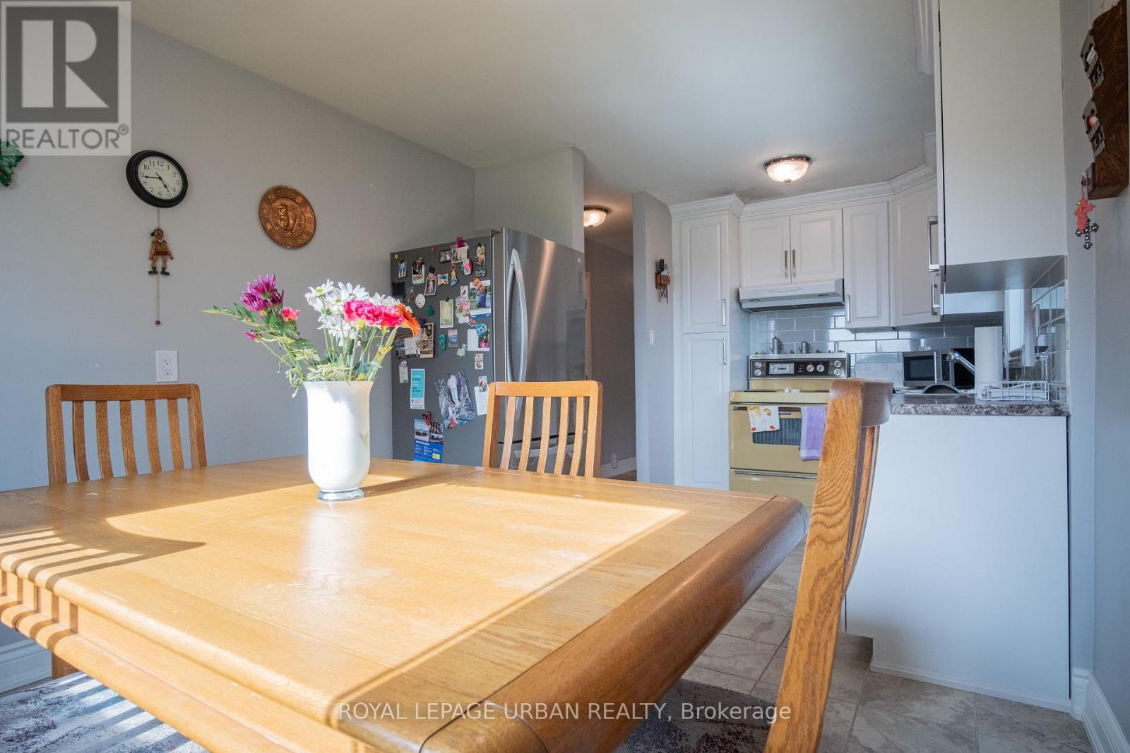 19 BATTERSEA CRESCENT - 10