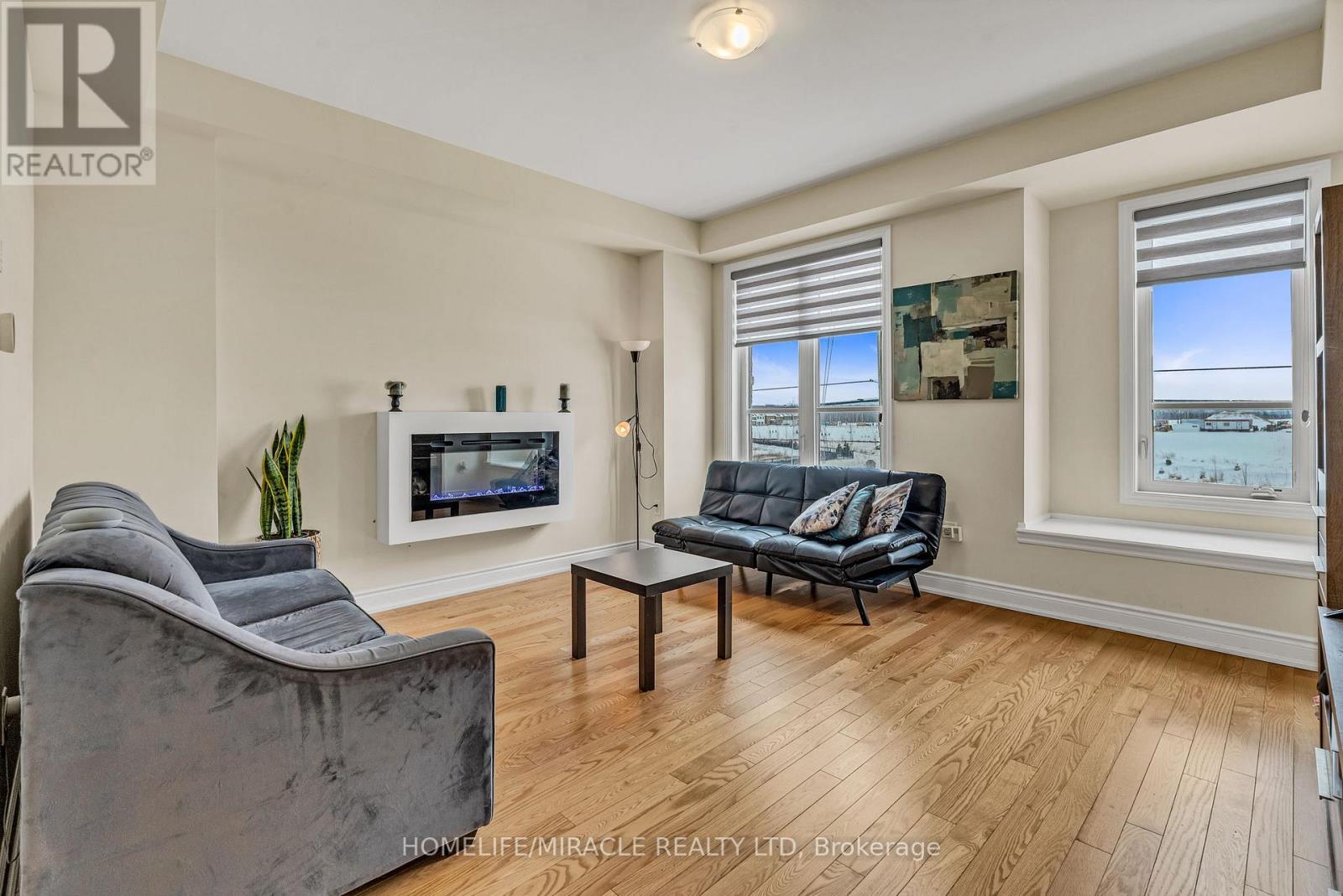 3373 SIXTH LINE - Image 17