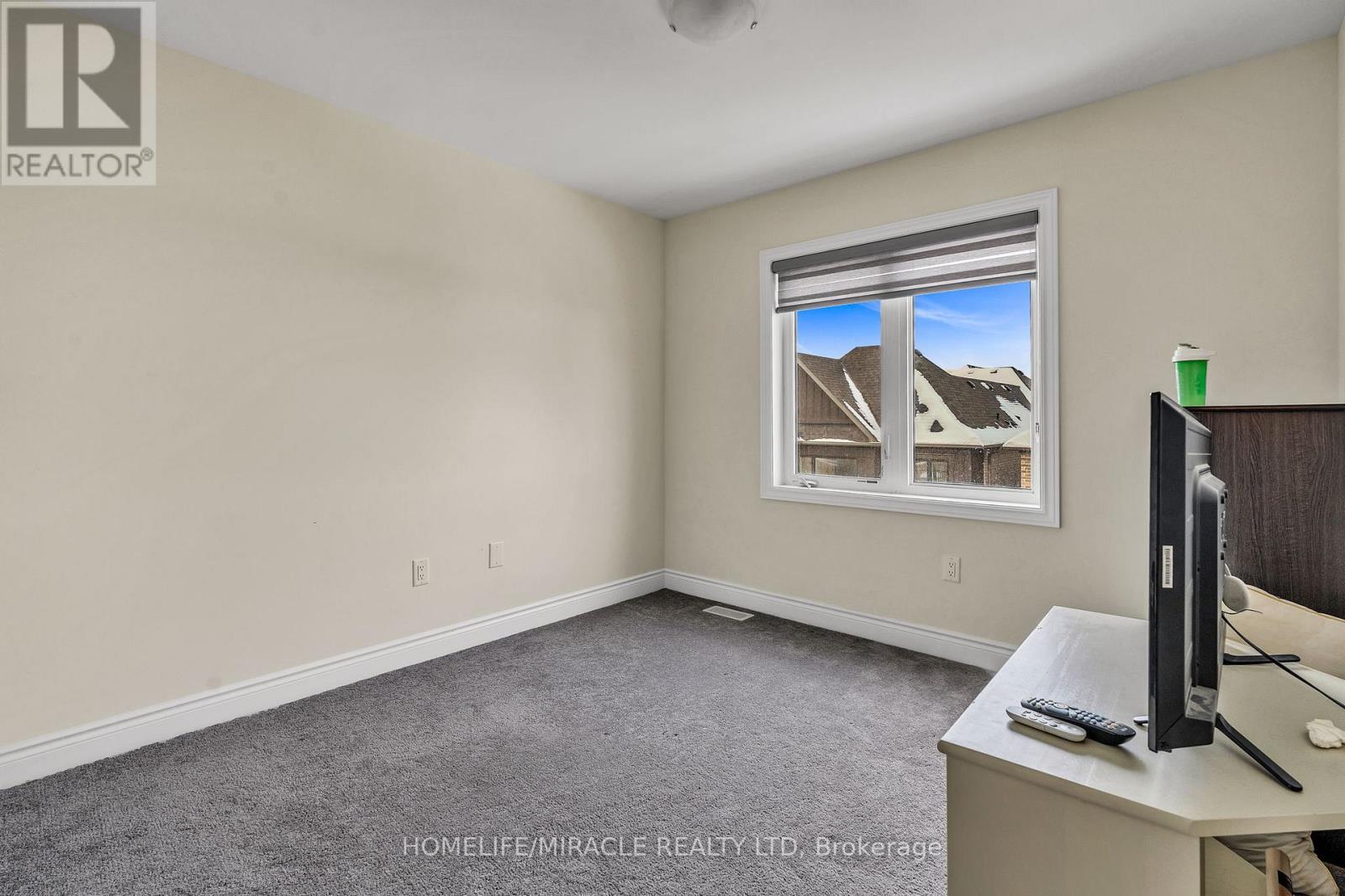 3373 SIXTH LINE - Image 22