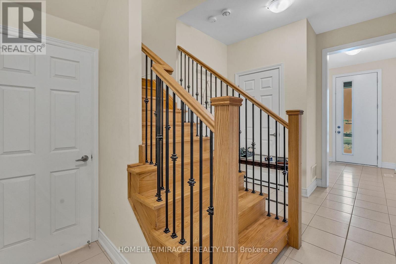 3373 SIXTH LINE - Image 7