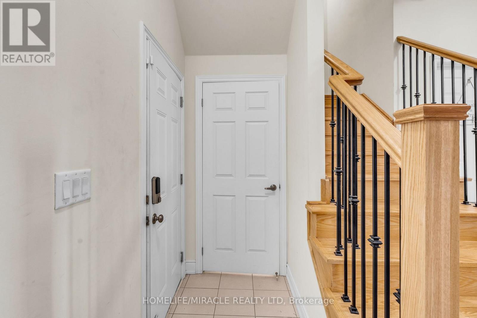 3373 SIXTH LINE - Image 8