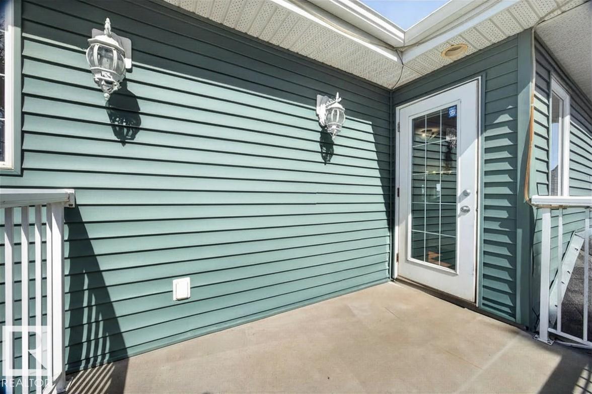 1251 SUMMERSIDE DR SW - 33