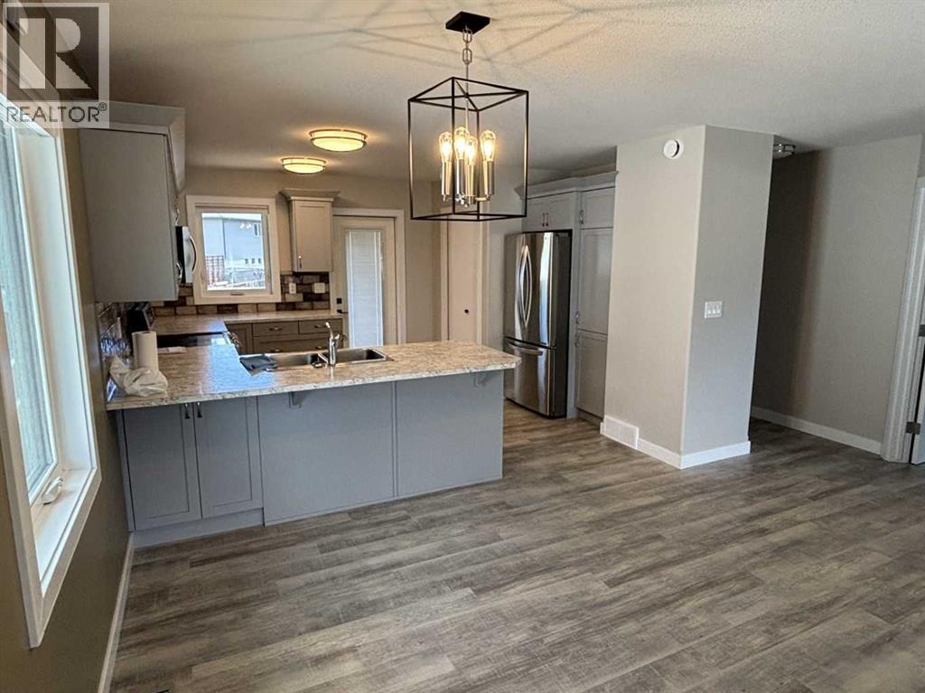 727 Cypress Lane — photo 12