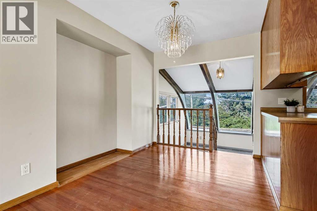 47 Clarendon Road NW — photo 8