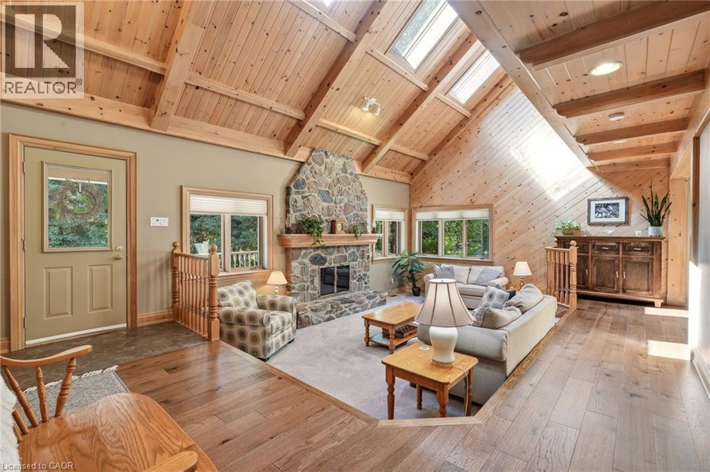 1811 OLD WATERDOWN Road - 10