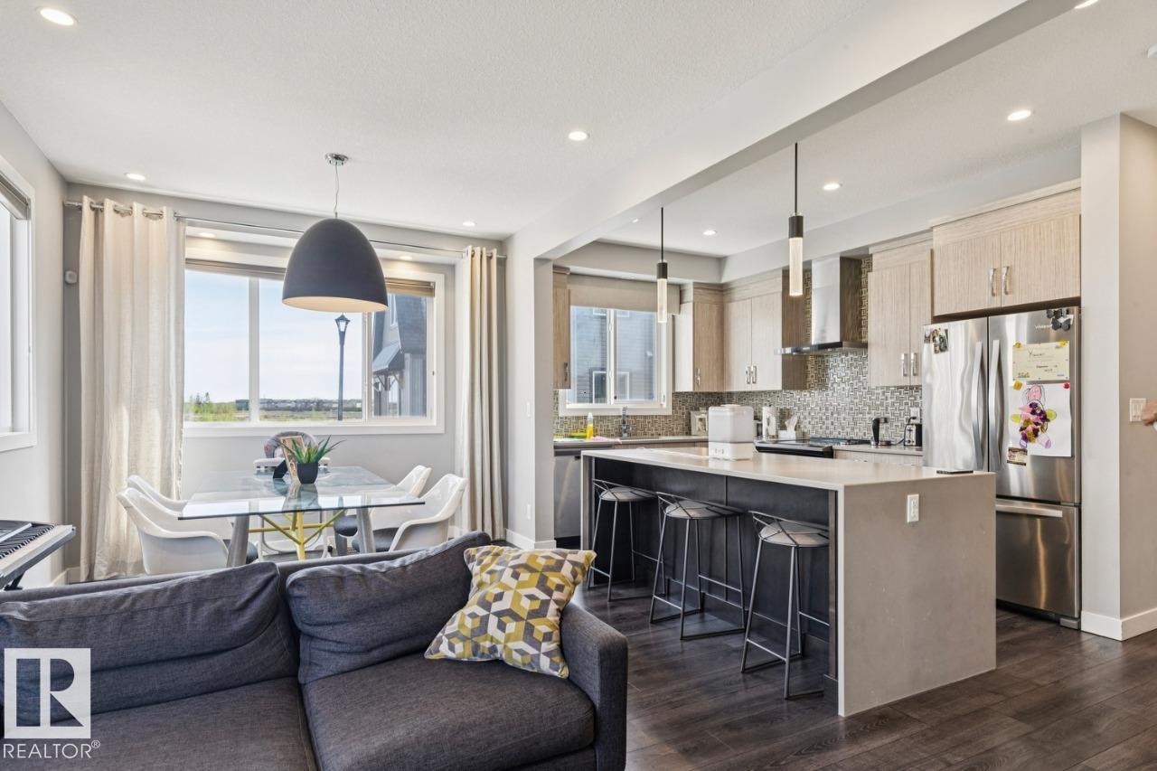 #45 16903 68 ST NW - 11