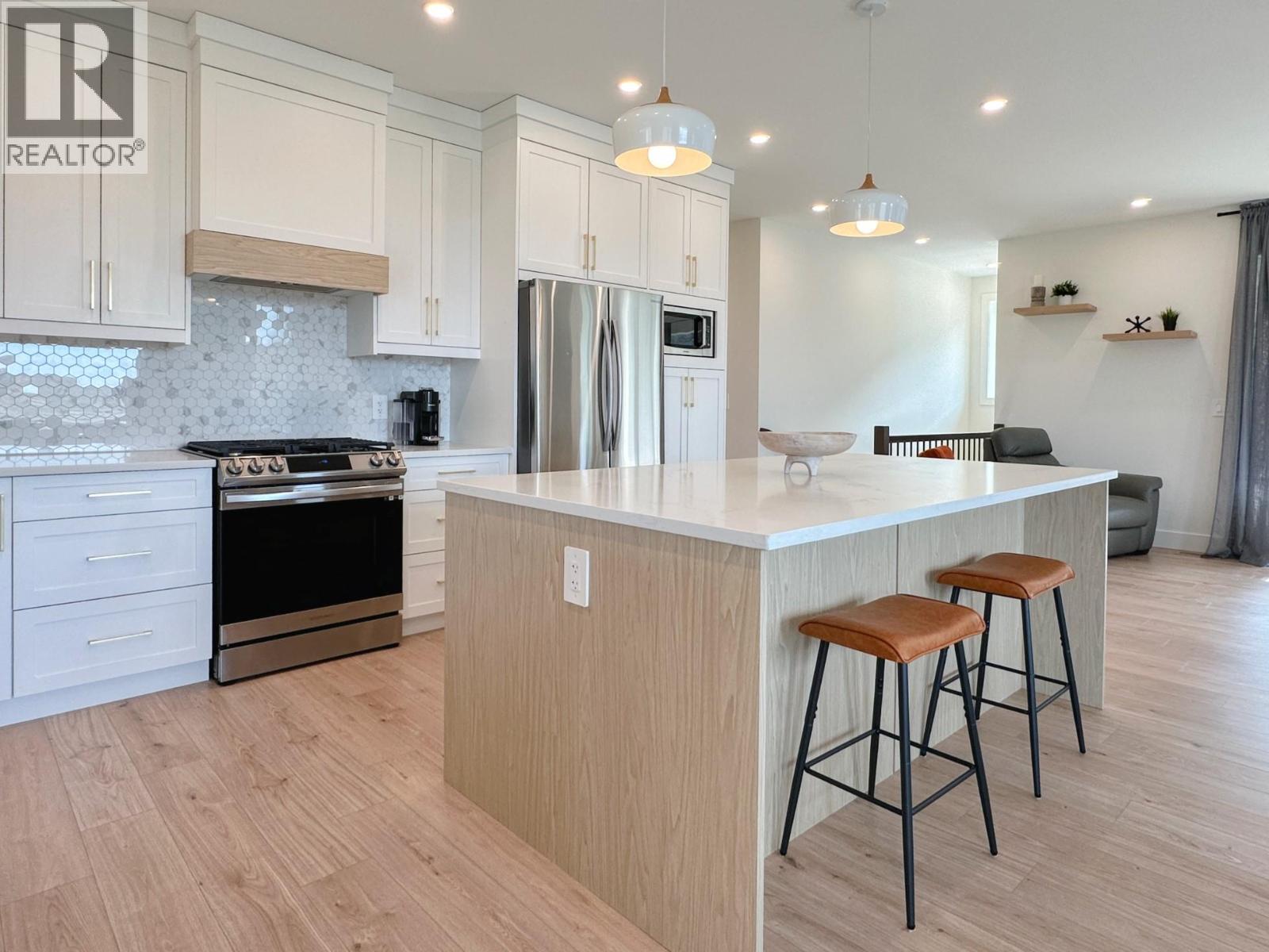 3627 FAIRWINDS Drive - 10