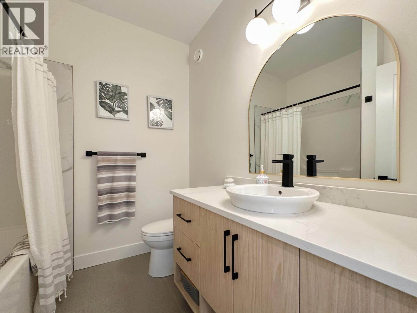 3627 FAIRWINDS Drive - 28