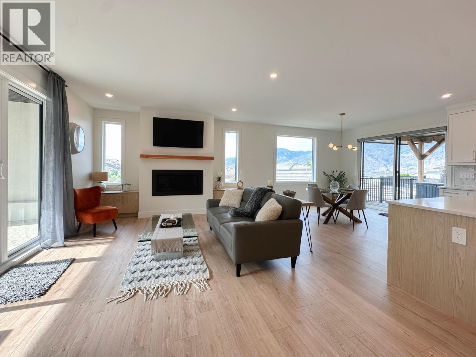 3627 FAIRWINDS Drive - 17