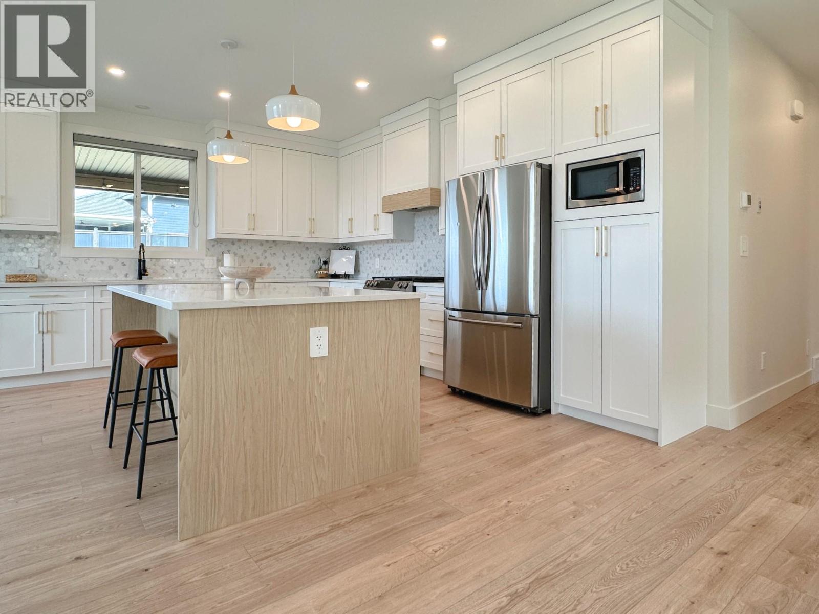 3627 FAIRWINDS Drive - 13
