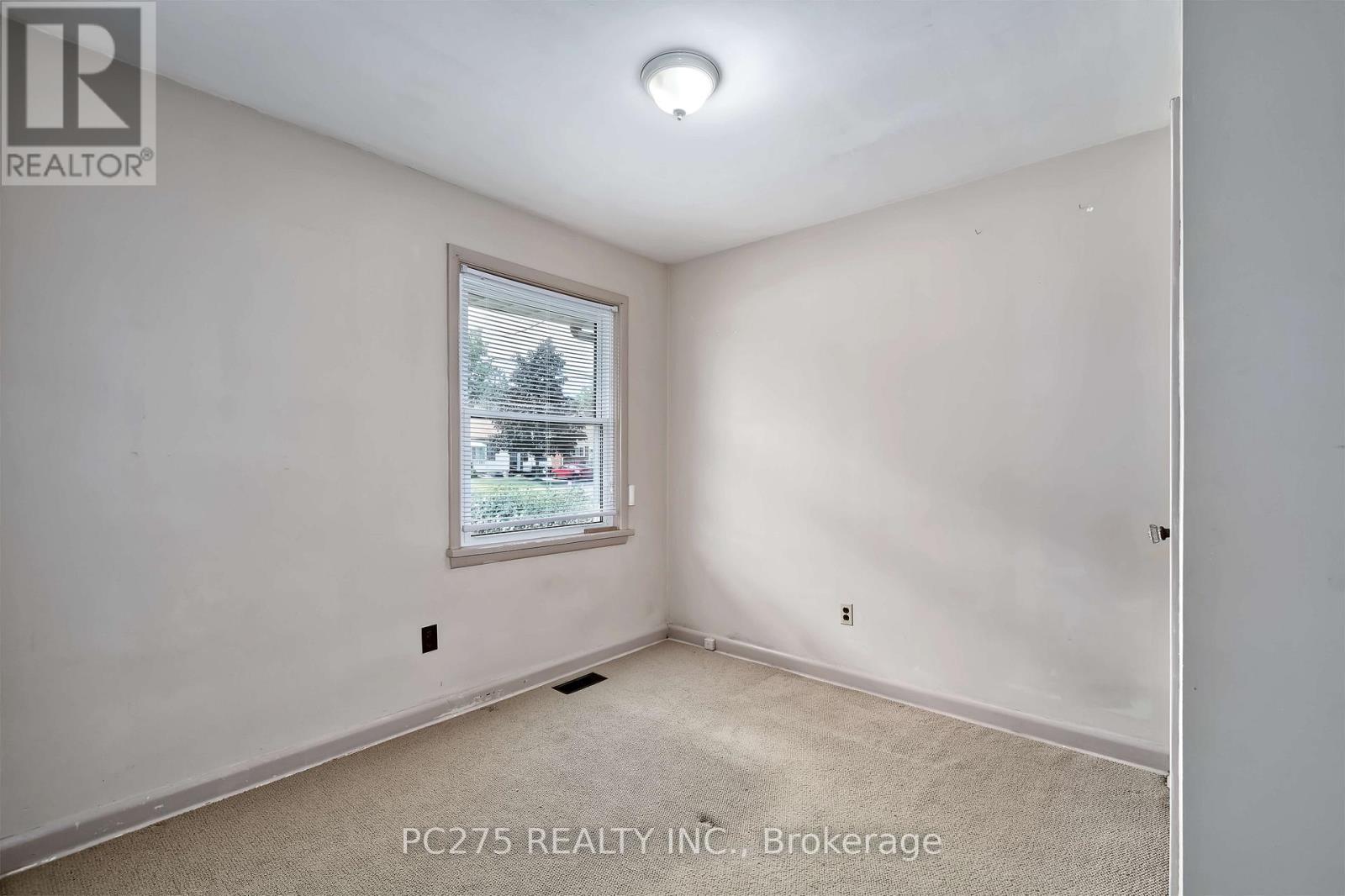 1461 TRAFALGAR STREET - 13
