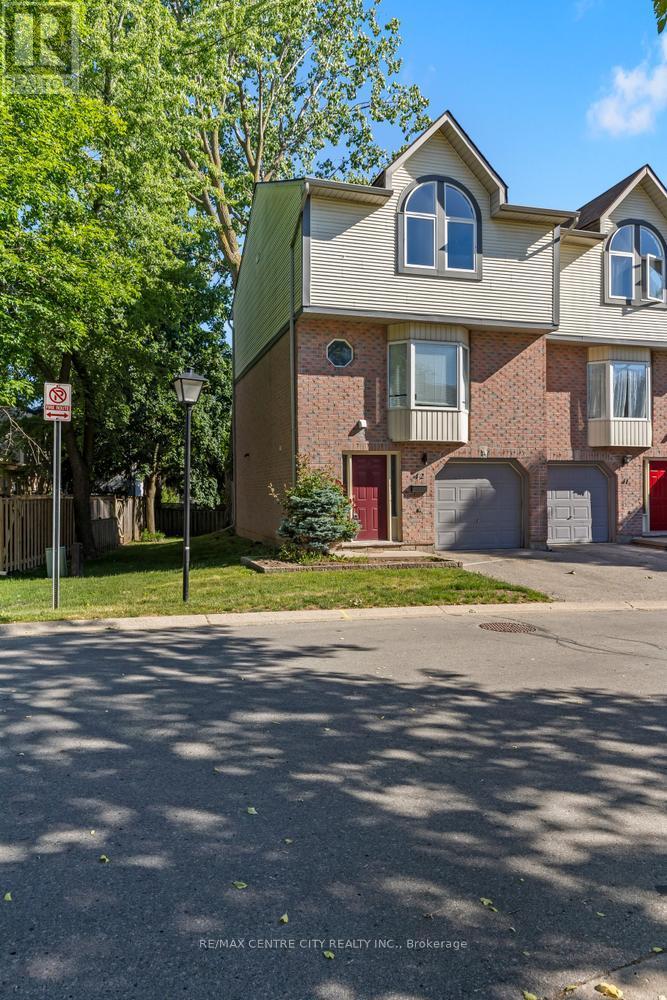 #42 9 AILSA PLACE - 1