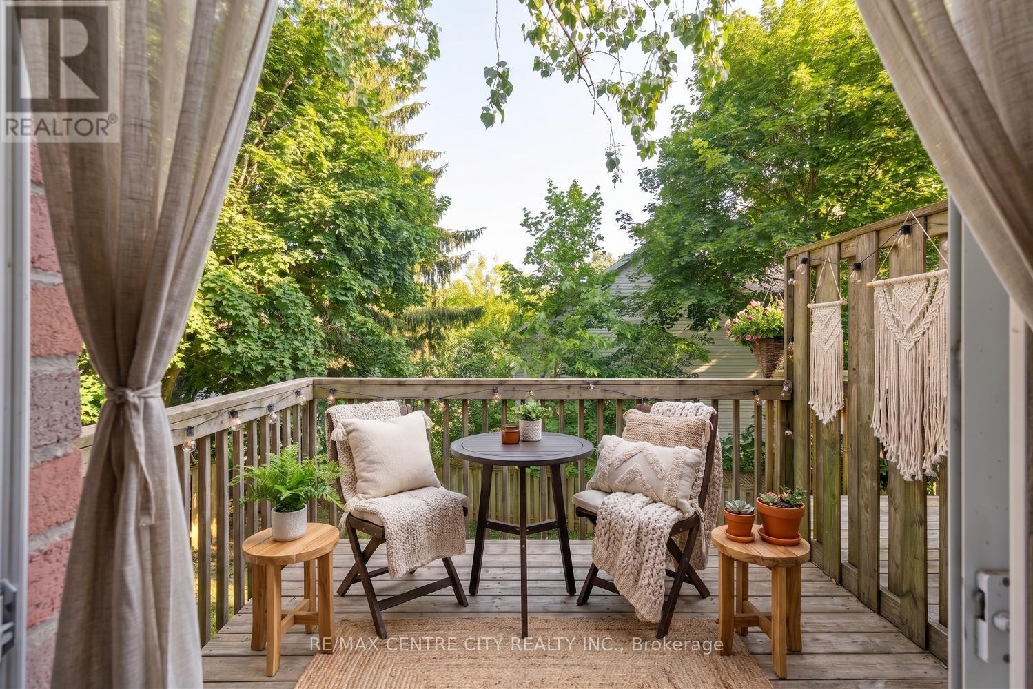#42 9 AILSA PLACE - 20